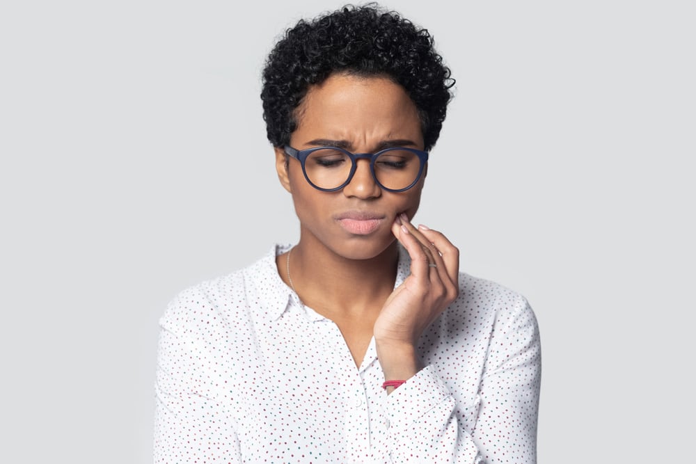 Understanding the bacterial infection of periodontitis or gum disease. Signs of Gum Disease in Chicago, IL