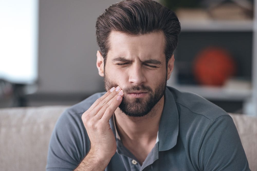 Dental emergency with knock out tooth in Chicago, IL. Knock Out Tooth in Chicago, IL